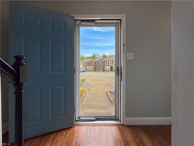 4606 Merrimac LN, Virginia Beach, VA 23455