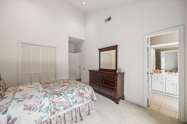 9612 Bayou Brook Street, Houston, TX 77063