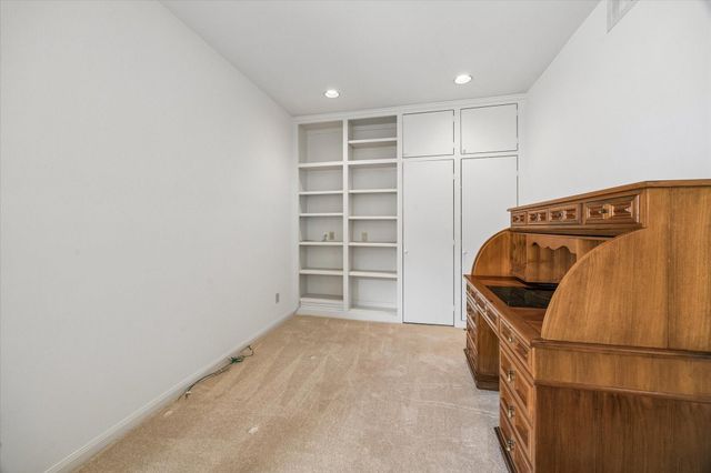 9612 Bayou Brook Street, Houston, TX 77063
