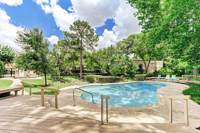 9612 Bayou Brook Street, Houston, TX 77063