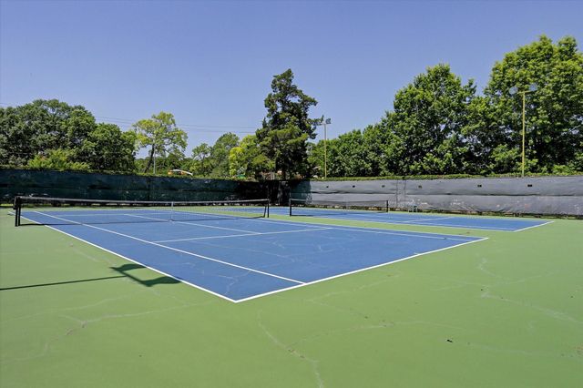 9612 Bayou Brook Street, Houston, TX 77063
