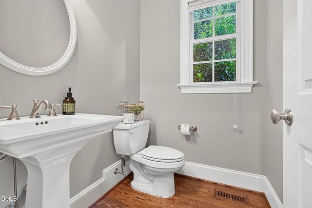 235 Franconia Way, Apex, NC 27502