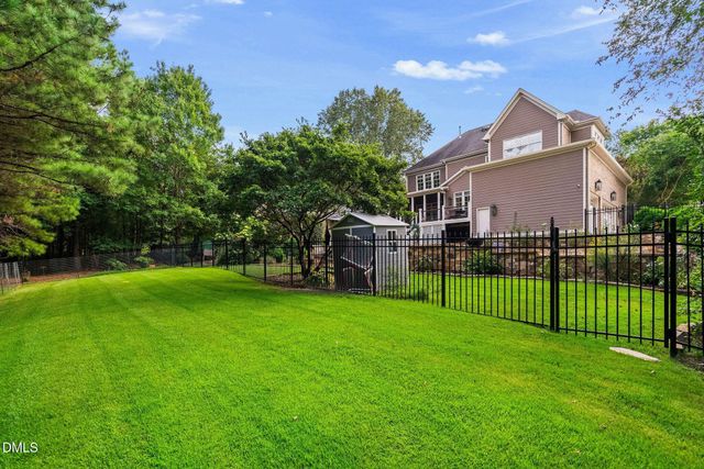 235 Franconia Way, Apex, NC 27502
