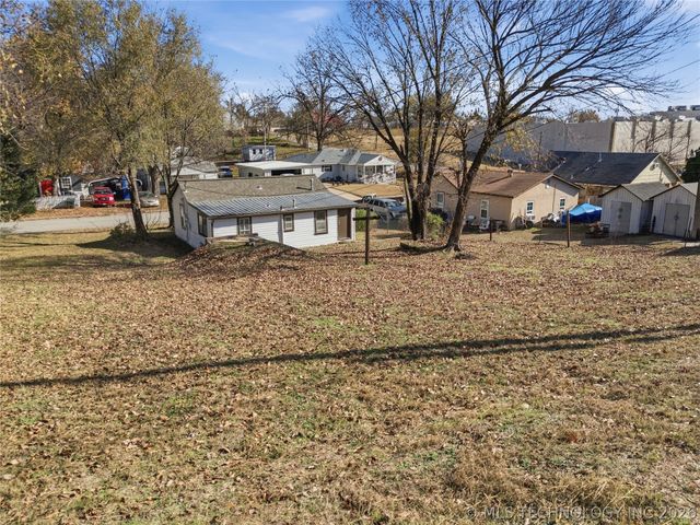 610 N Grant Avenue, Sand Springs, OK 74063