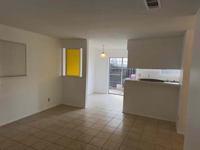 3409 DOLPHIN DR A, Austin, TX 78704