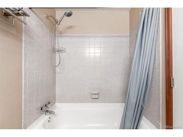 3960 S Argonne Way, Aurora, CO 80013