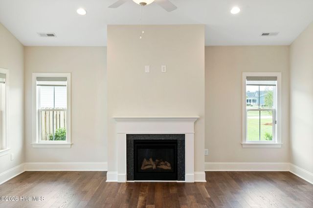 6880 Campbells Ridge Drive SE, Leland, NC 28451
