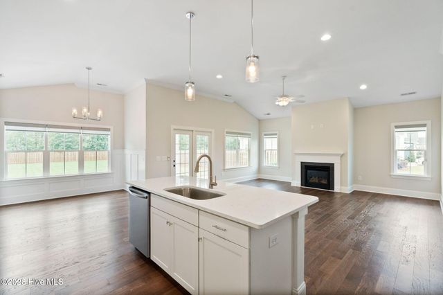 6880 Campbells Ridge Drive SE, Leland, NC 28451