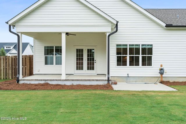 6880 Campbells Ridge Drive SE, Leland, NC 28451