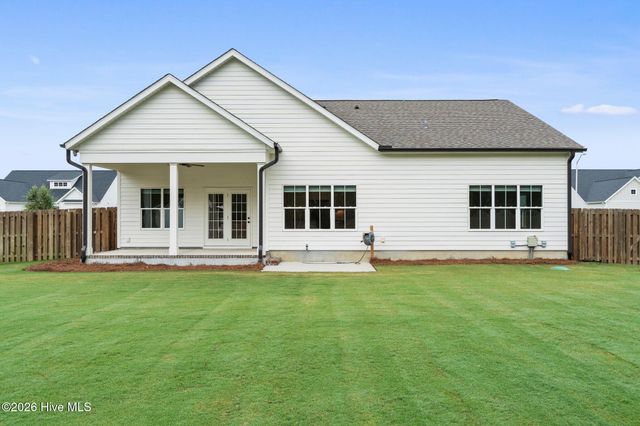 6880 Campbells Ridge Drive SE, Leland, NC 28451