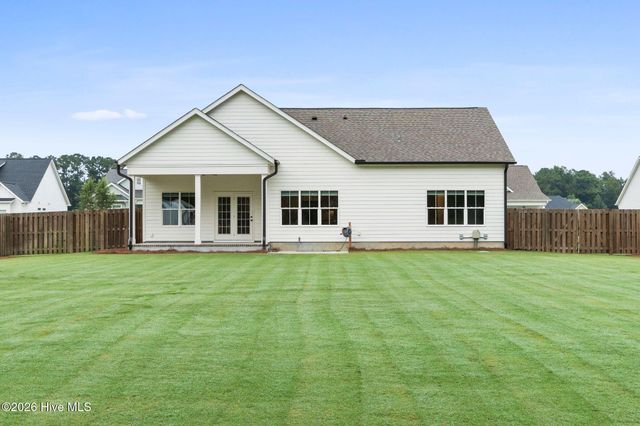 6880 Campbells Ridge Drive SE, Leland, NC 28451