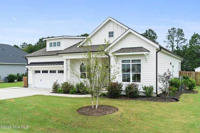 6880 Campbells Ridge Drive SE, Leland, NC 28451