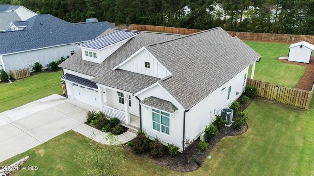 6880 Campbells Ridge Drive SE, Leland, NC 28451