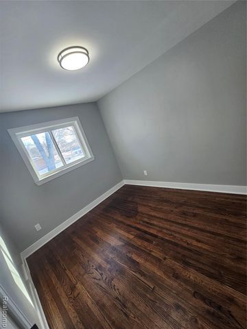 26112 Cunningham Drive, Warren, MI 48091