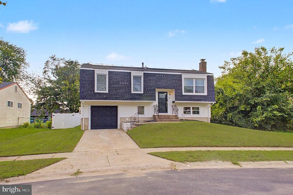 18 SANDAL LN, WILLINGBORO, NJ 08046 — photo 4