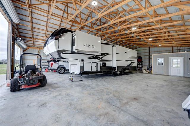 2453 Boone Ford SE Road, Calhoun, GA 30701