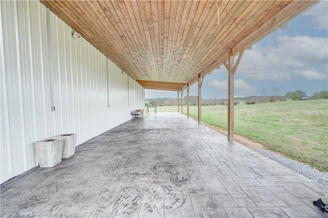 2453 Boone Ford SE Road, Calhoun, GA 30701