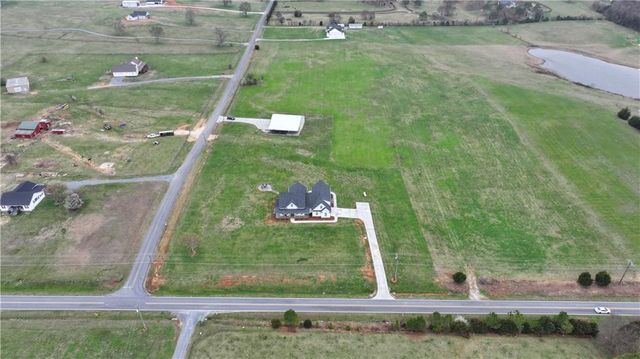 2453 Boone Ford SE Road, Calhoun, GA 30701