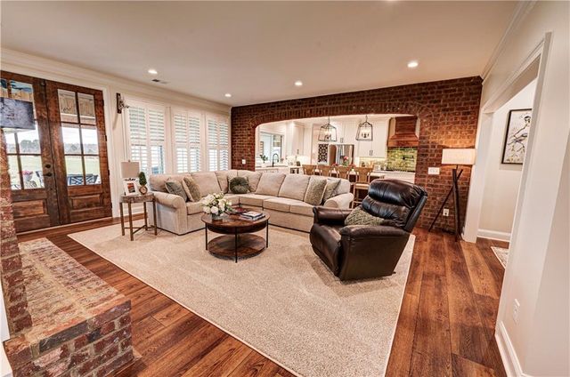 2453 Boone Ford SE Road, Calhoun, GA 30701