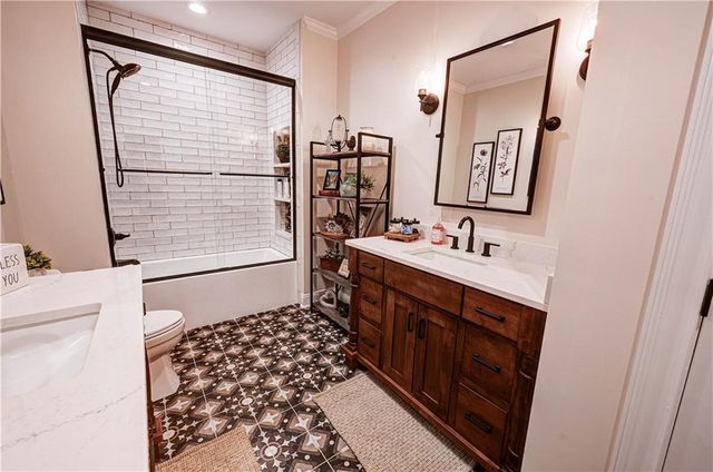 2453 Boone Ford SE Road, Calhoun, GA 30701