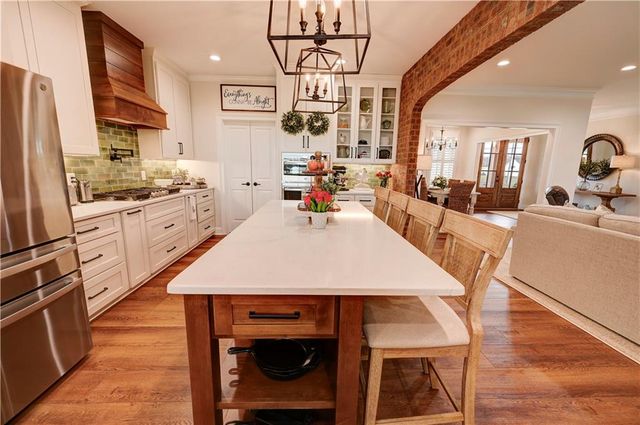 2453 Boone Ford SE Road, Calhoun, GA 30701