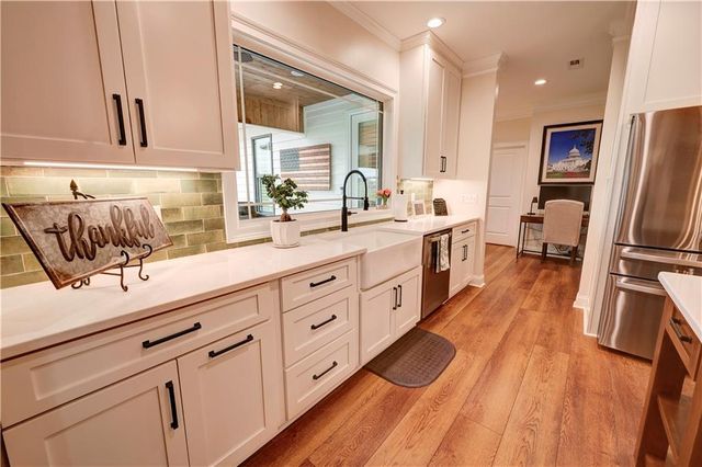 2453 Boone Ford SE Road, Calhoun, GA 30701