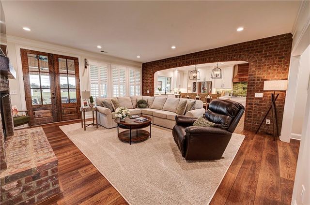 2453 Boone Ford SE Road, Calhoun, GA 30701