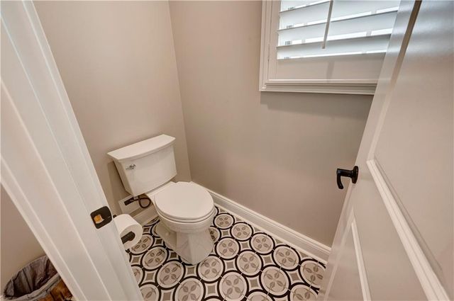 2453 Boone Ford SE Road, Calhoun, GA 30701