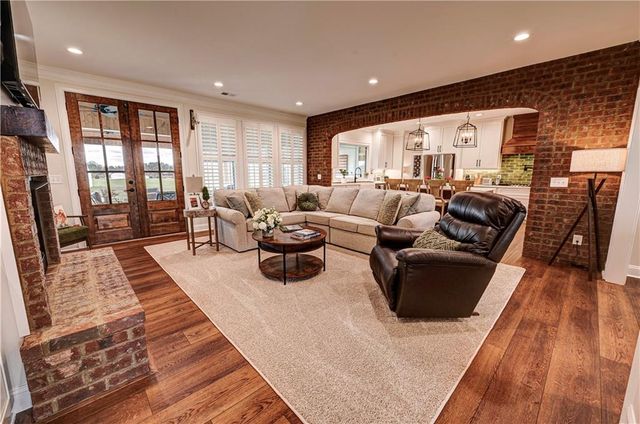 2453 Boone Ford SE Road, Calhoun, GA 30701