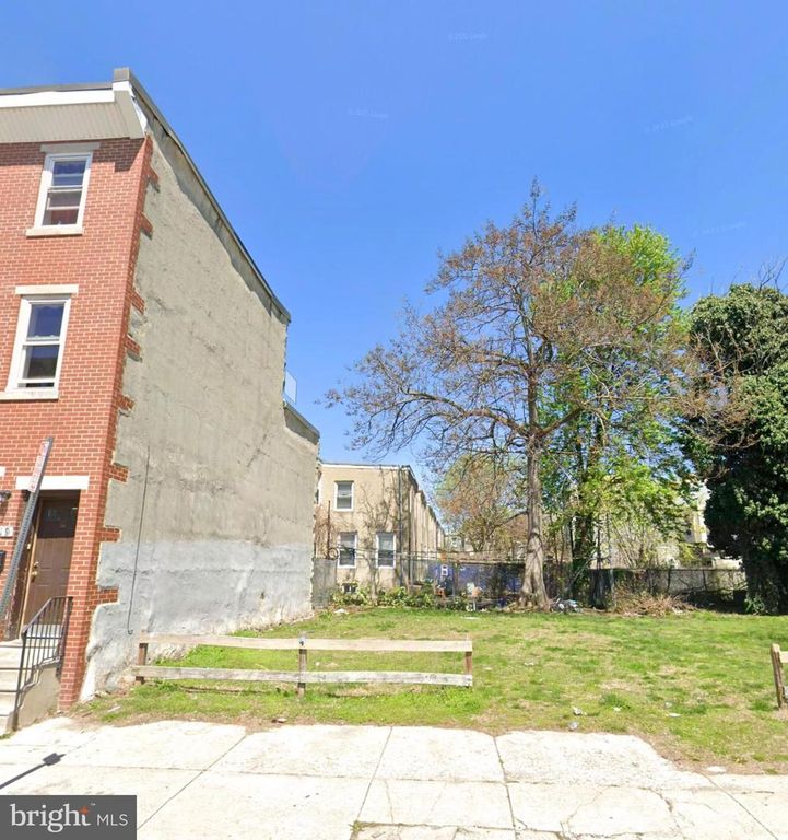 617 W CUMBERLAND ST, Philadelphia, PA 19133