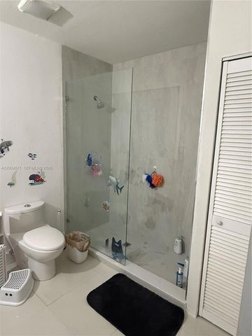 4242 SW 98th Ave 4242, Miami, FL 33165