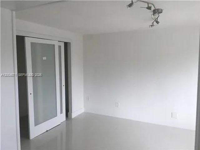 4242 SW 98th Ave 4242, Miami, FL 33165