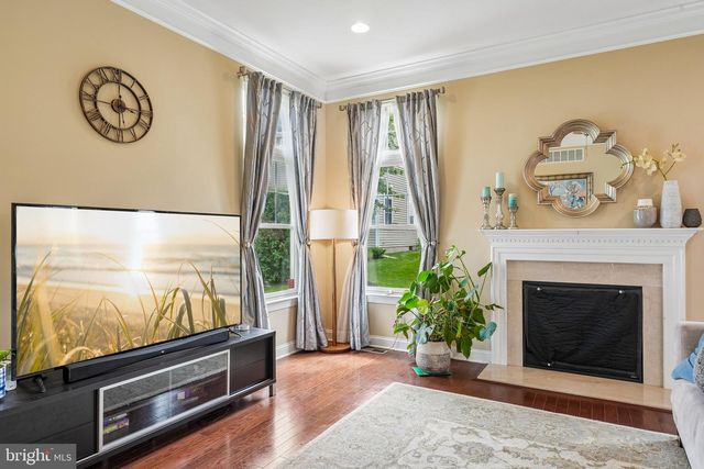 21 BUOY DR, Mount Laurel, NJ 08054