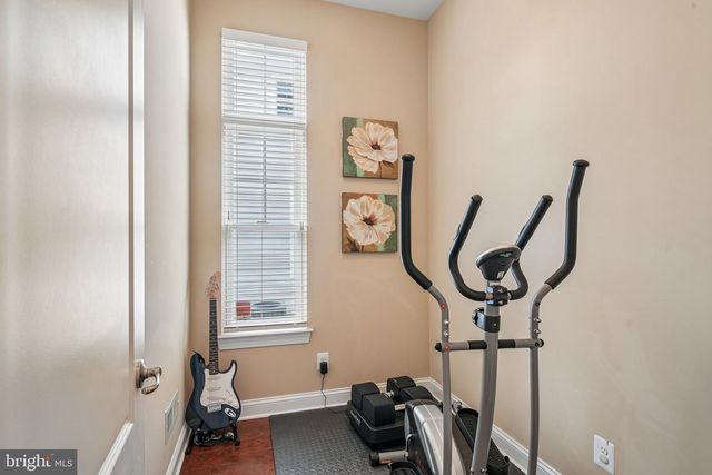 21 BUOY DR, Mount Laurel, NJ 08054