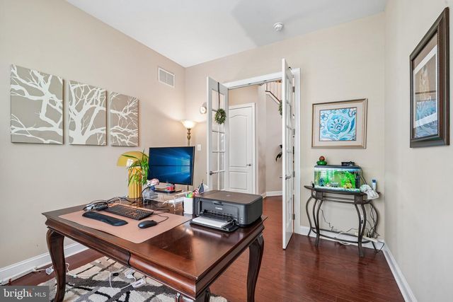 21 BUOY DR, Mount Laurel, NJ 08054