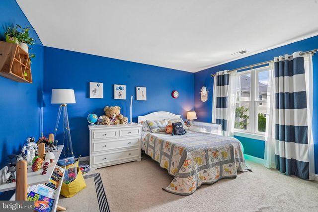 21 BUOY DR, Mount Laurel, NJ 08054