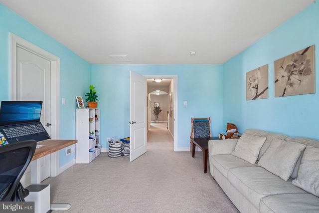 21 BUOY DR, Mount Laurel, NJ 08054