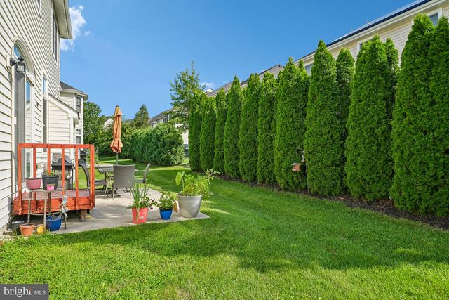 21 BUOY DR, Mount Laurel, NJ 08054