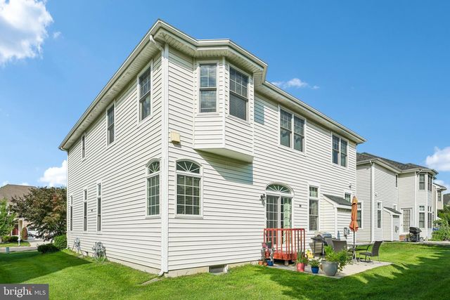 21 BUOY DR, Mount Laurel, NJ 08054
