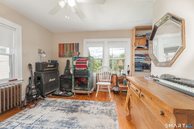 59 Maple Street, Branford, CT 06405