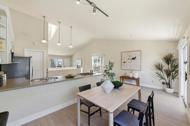929 E El Camino Real 424F, Sunnyvale, CA 94087