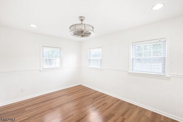 9 Riviera Dr, Somerville Boro, NJ 08876