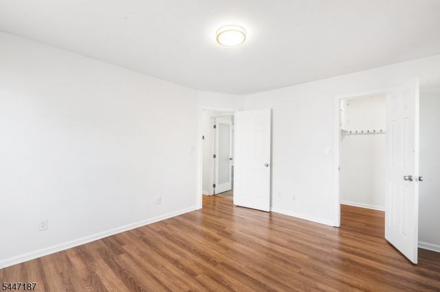 9 Riviera Dr, Somerville Boro, NJ 08876