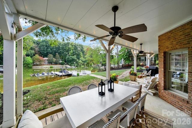 388 Ponderosa Circle, Mooresville, NC 28117