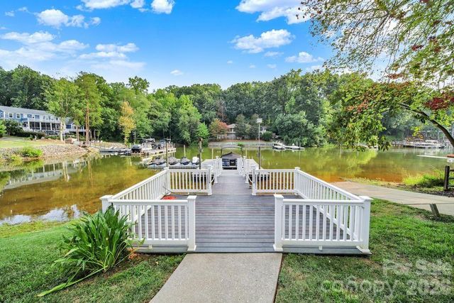 388 Ponderosa Circle, Mooresville, NC 28117