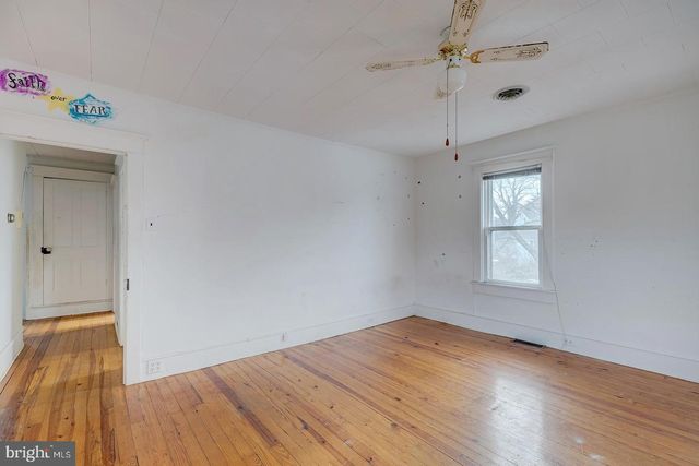 402 PINE ST, Laurel, DE 19956