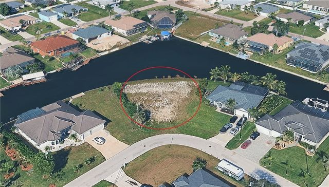 3100 SW 22nd AVE, Cape Coral, FL 33914
