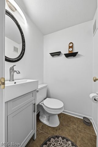 983 W Abbey Drive, Medina, OH 44256