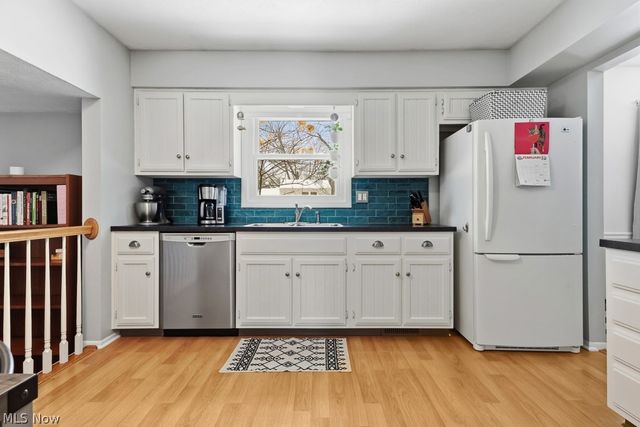 983 W Abbey Drive, Medina, OH 44256