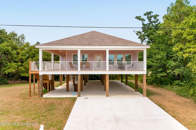 111 Pitcher Point, Long Beach, MS 39560